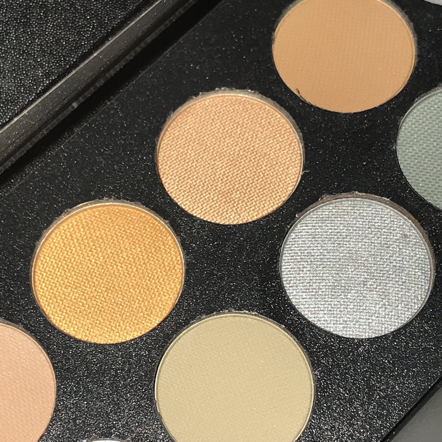 Palette La Précieuse - wekcosmeticsbeauty