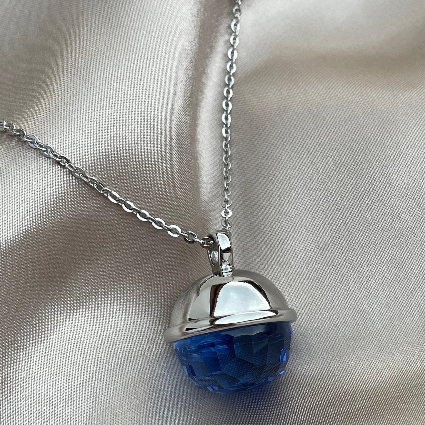 Collier Ocean