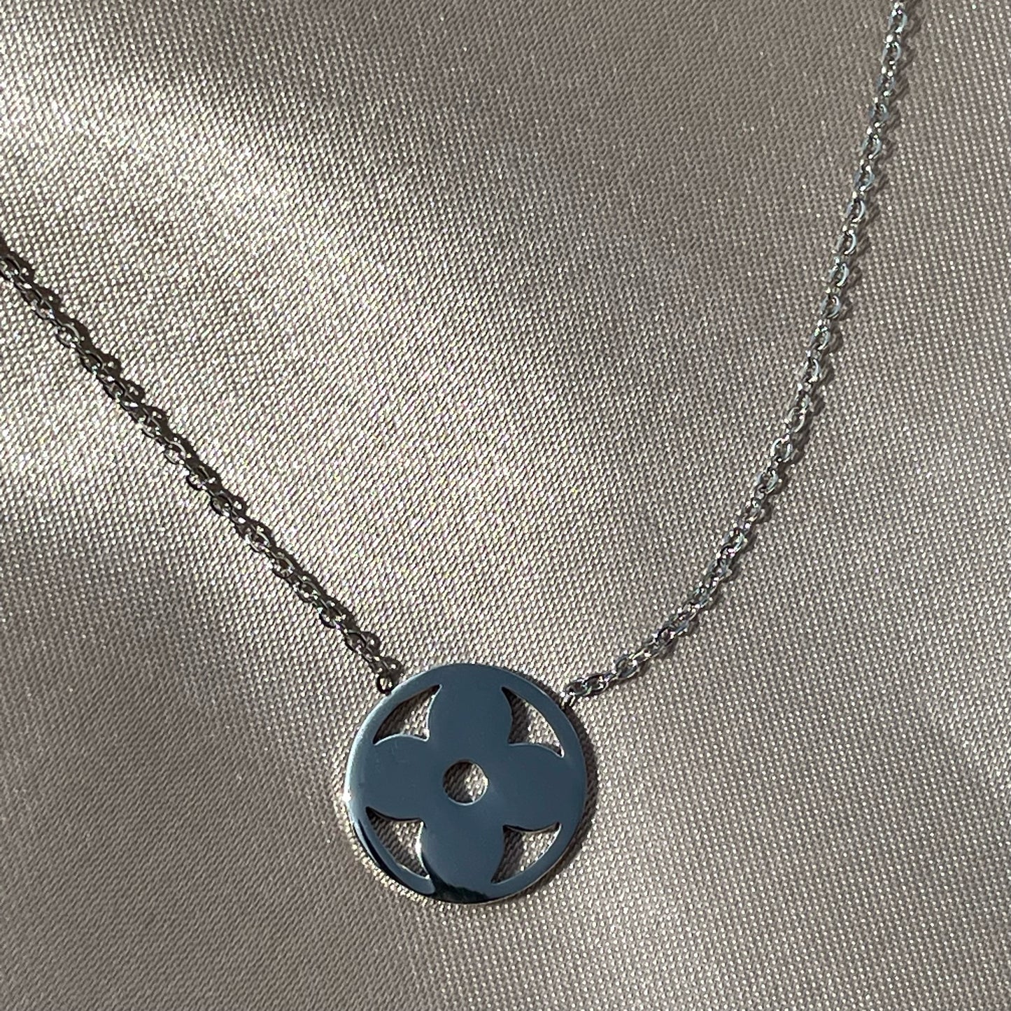 Collier Alysson