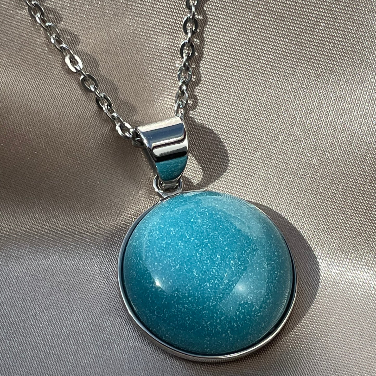 Collier Bora