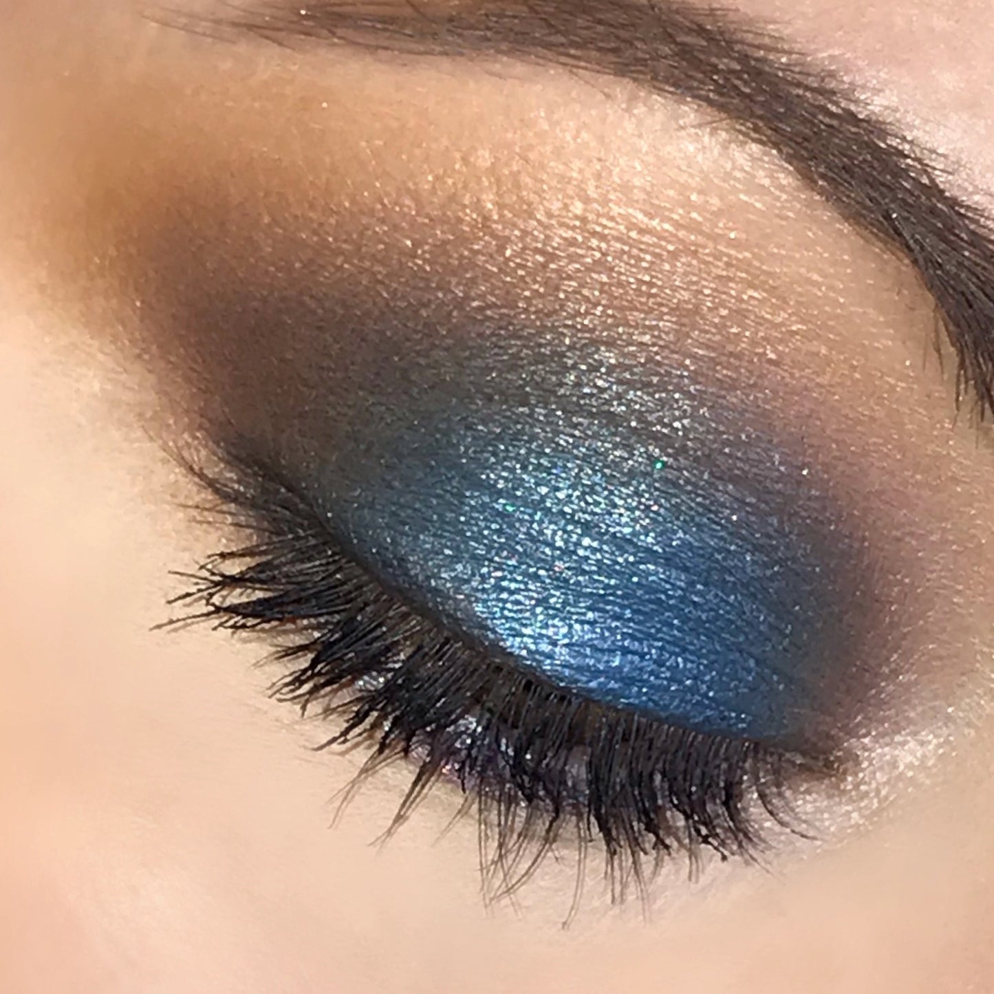 8042 Bleu Saphir - wekcosmeticsbeauty