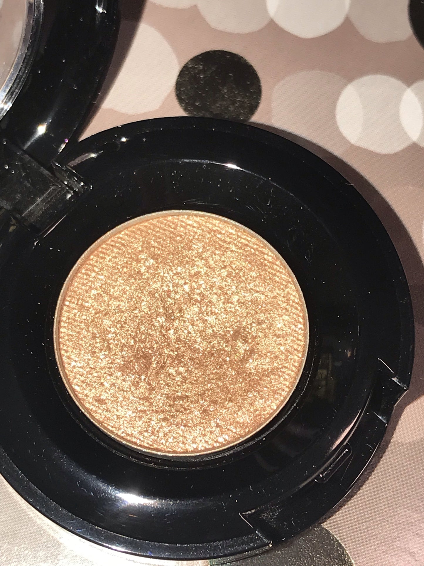 8030 Mars - wekcosmeticsbeauty